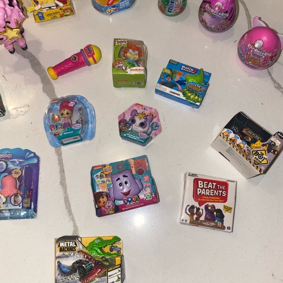 Mini toys with case - Picture 3 of 4